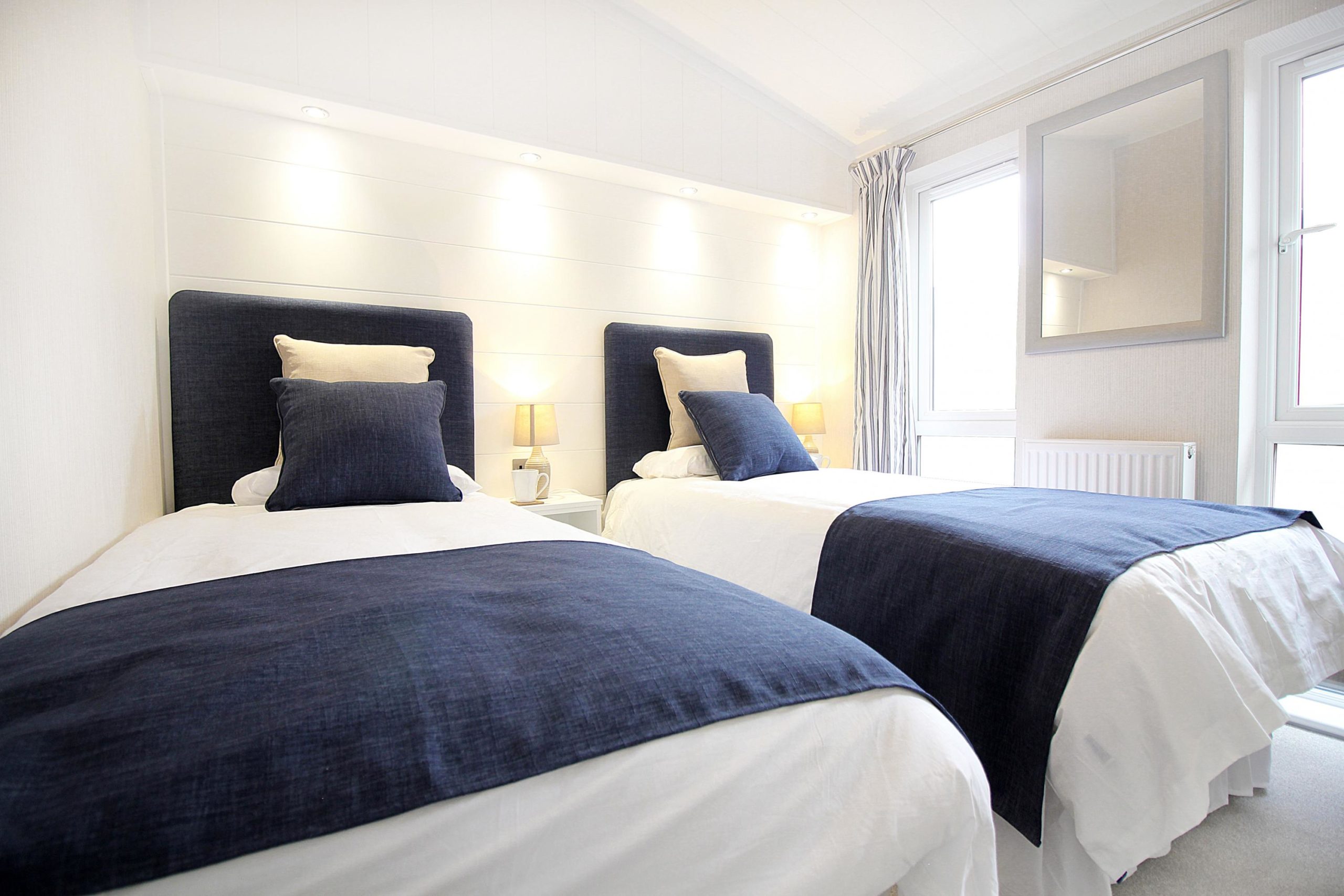 Holiday Lodge For Sale At Wixford Grange – Omar Alderney - Twin Bedroom